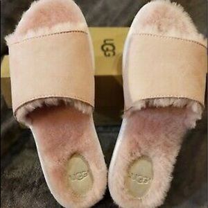 Ugg pink slippers